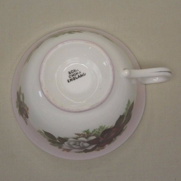 English Fine Bone China Red and White Roses Footed Tea Cup and Saucer - Picture 9 of 12